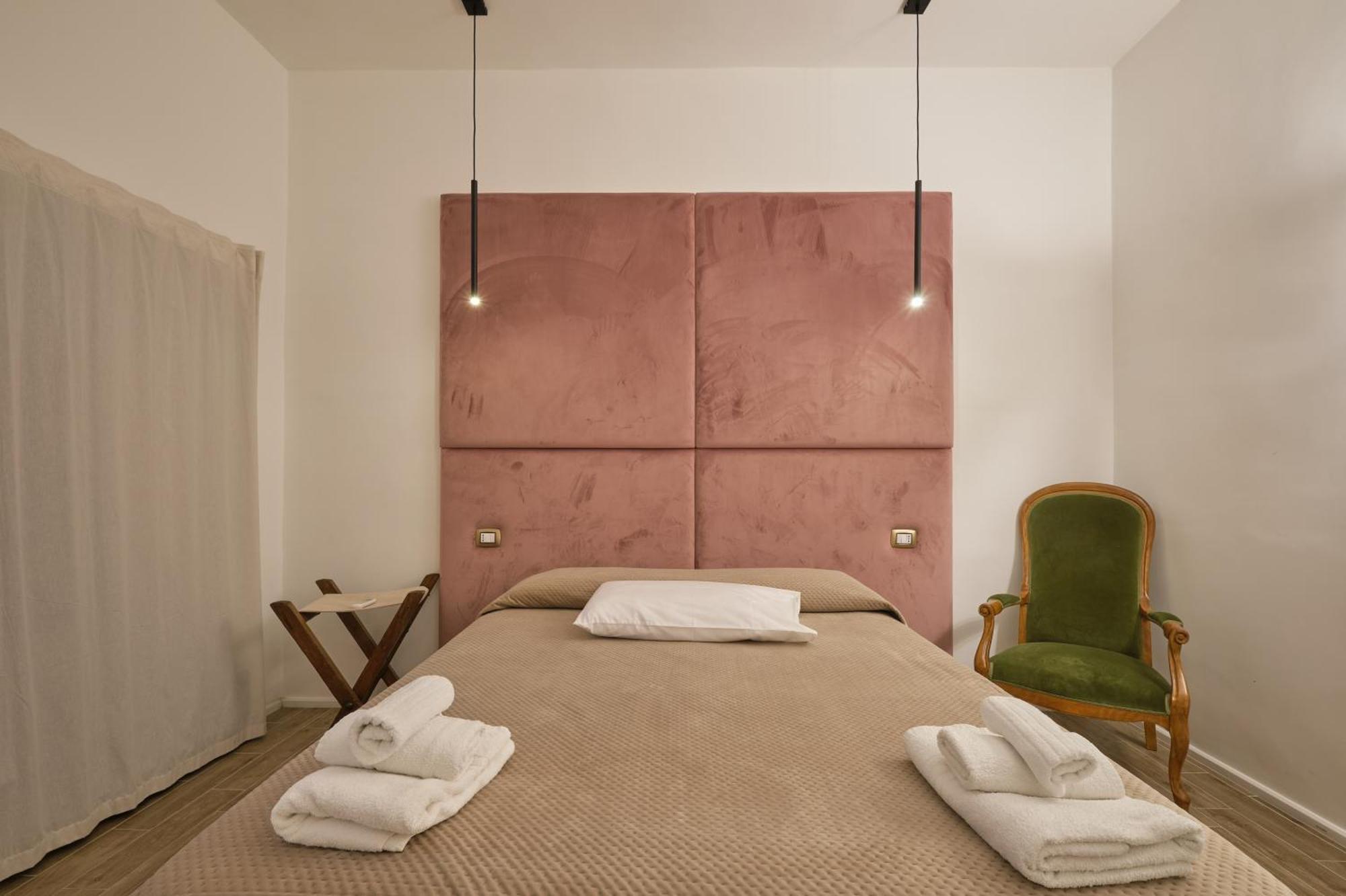 Appartamento Mako House - In Centro Citta Andria Esterno foto