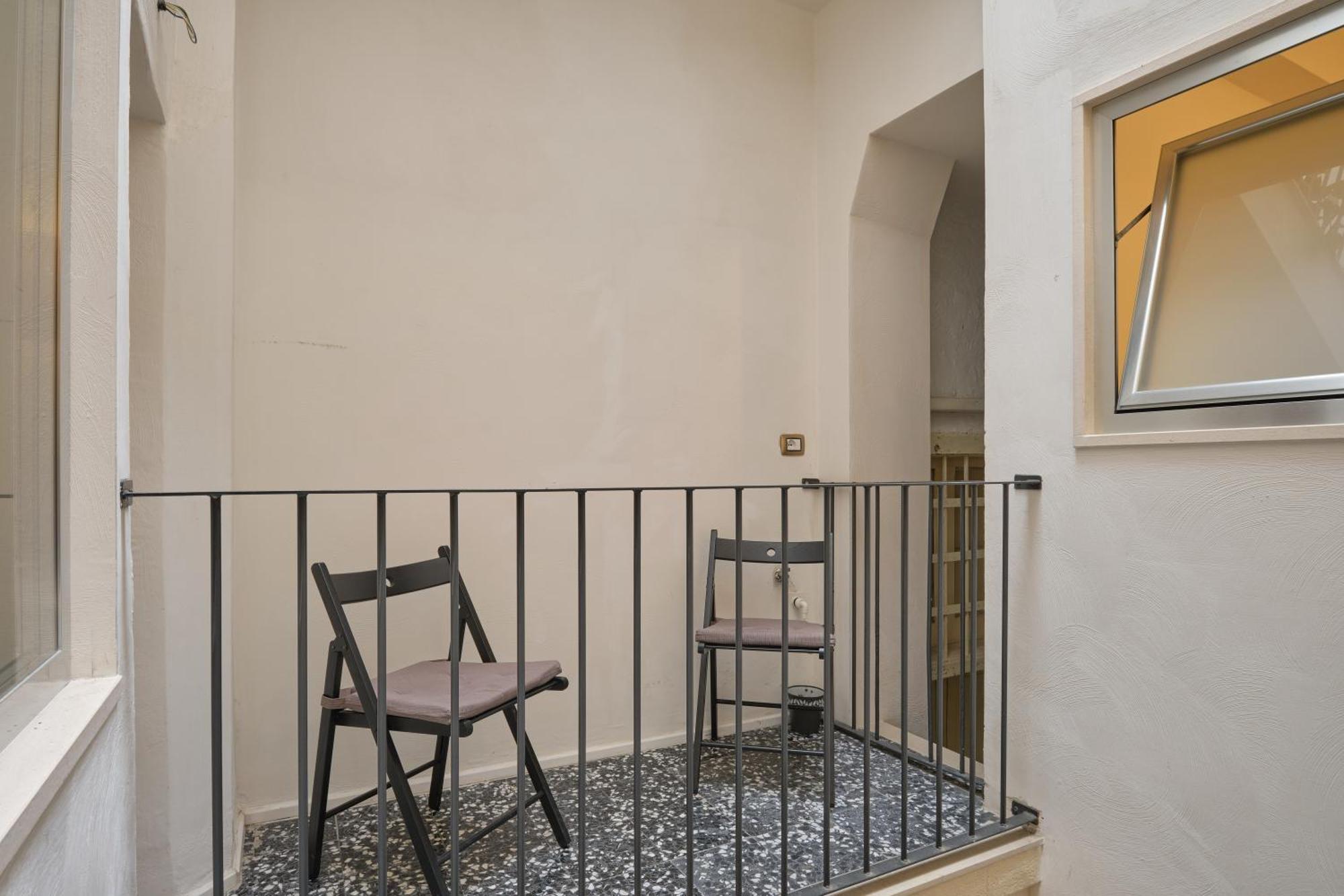 Appartamento Mako House - In Centro Citta Andria Esterno foto